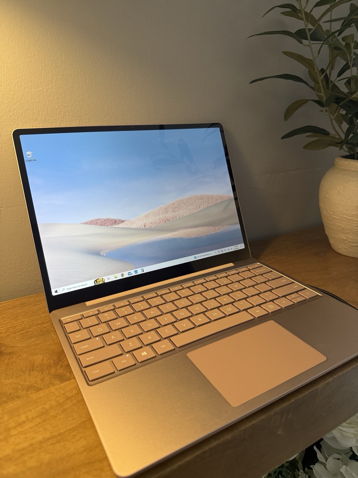 Microsoft Surface Laptop Go Sandstone