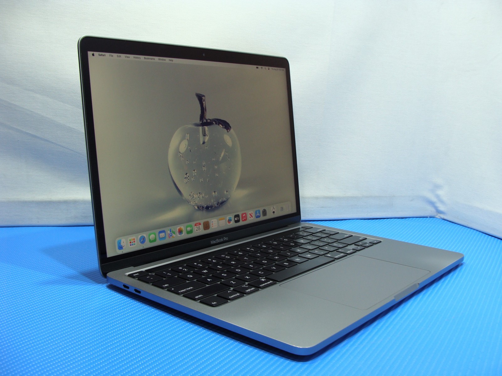 Apple MacBook Pro 13″ (2020) A2251/BTO i7-1068NG7 2.3GHz 16GB 512GB OS Sonoma