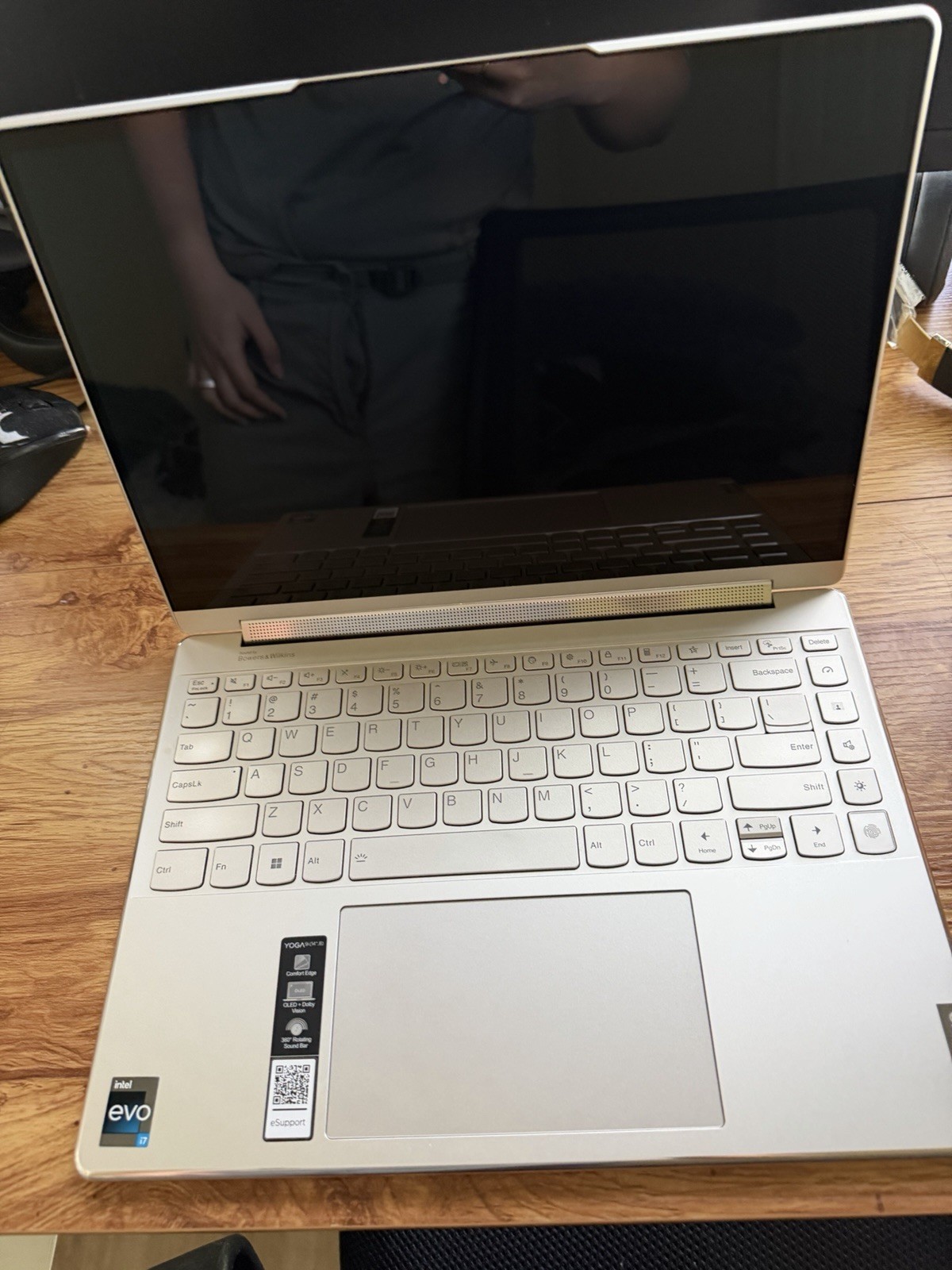75% battery. Lenovo Yoga 9i 14” 2-in-1, intel i7-1360P, 16GB RAM, 512GB SSD,