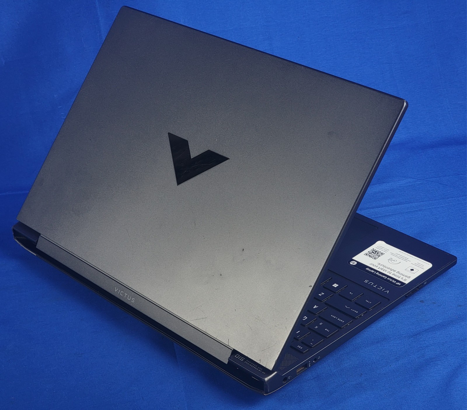 HP Victus Gaming Laptop 15-fb0015nr, Ryzen 5 5600H, 8GB RAM, 512GB SSD, Win 11
