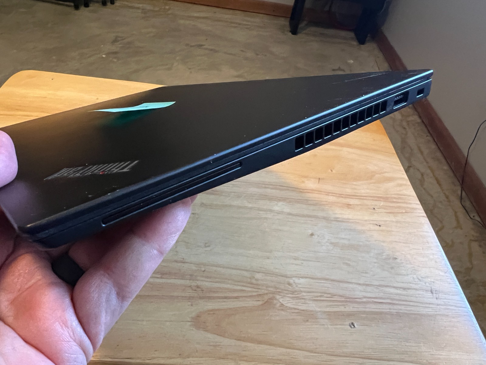 Lenovo ThinkPad T14s Gen 1 (20UH) — Intel i5-10210U 1.6Ghz, 16GB DDR4, 512GB M2