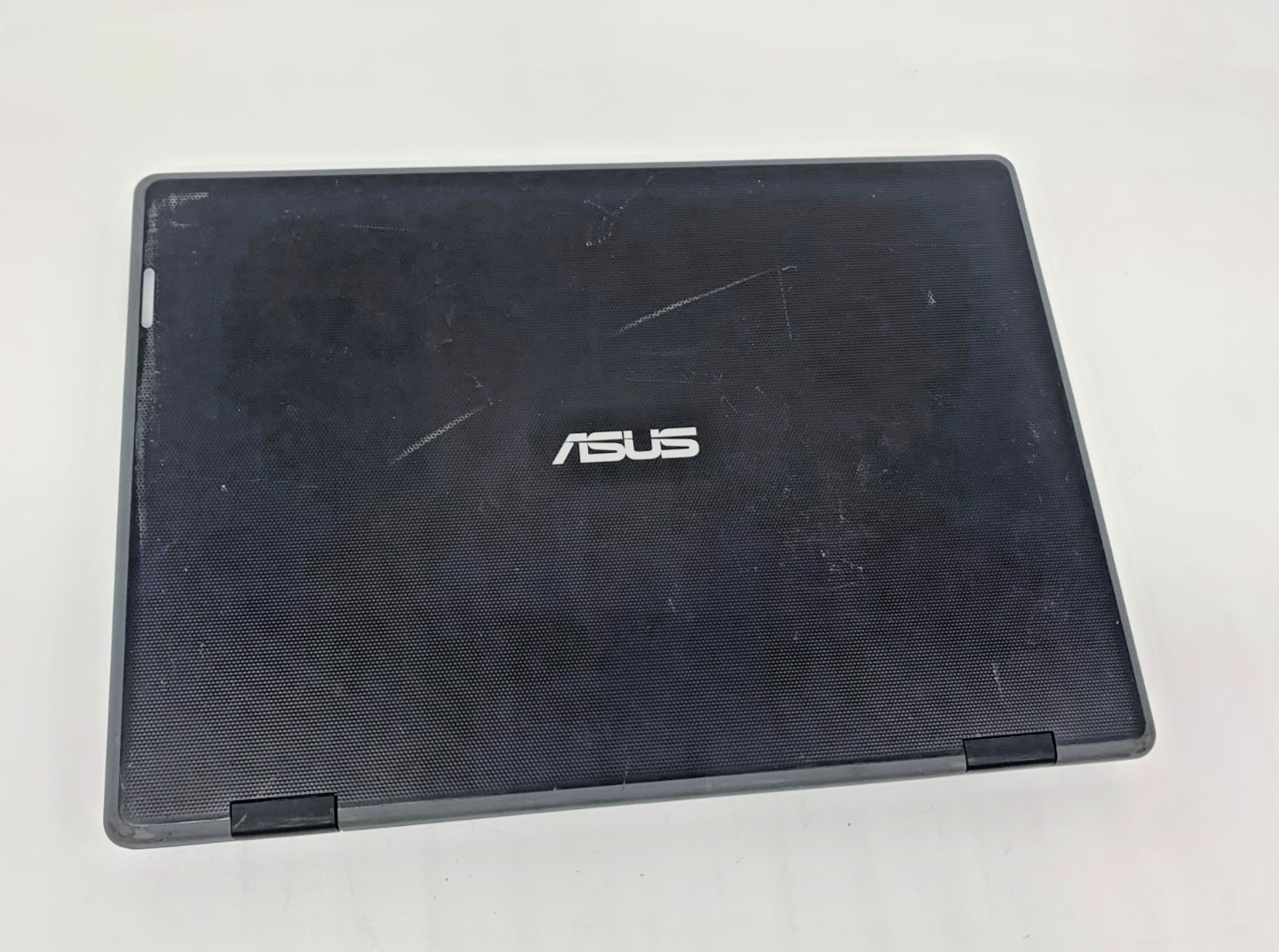ASUS BR1100CK Celeron N4500 1.1GHz 320GB SSD 4GB DDR4 Gray Laptop Fair/Dent