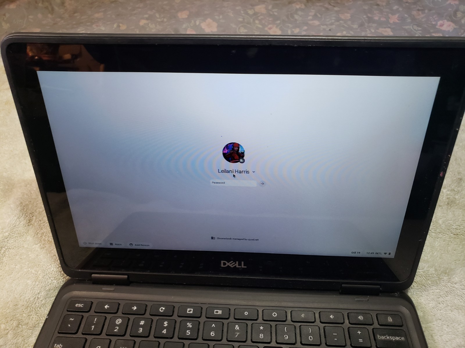 DELL CHROMEBOOK 3100-2-IN-1 LAPTOP P30T SCHOOL LAPTOP HAS PASS WORD LOCK