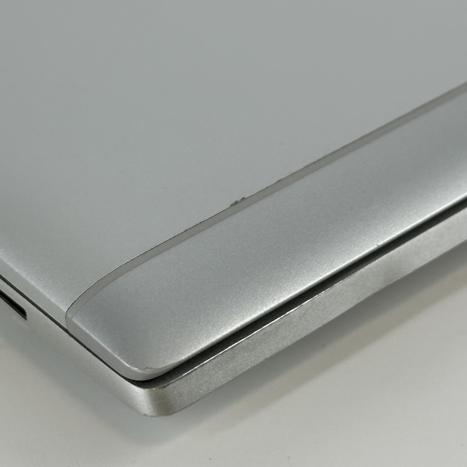 HP Elitebook 840 G7 14 Silver FHD i5-10310U 1.70GHz 8GB 256GB SSD Very Good