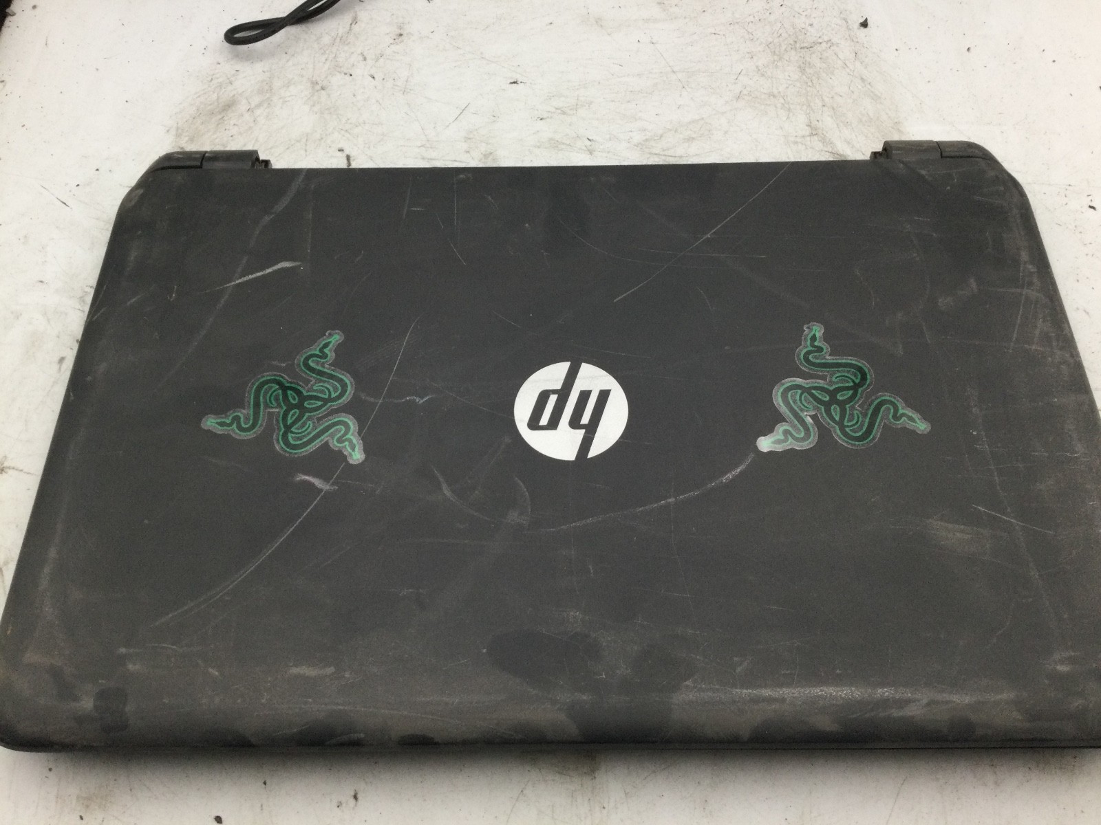 HP PAVILION 15 F305DX – FOR PARTS – AMD A6 – NO RAM – READ DESC – BB