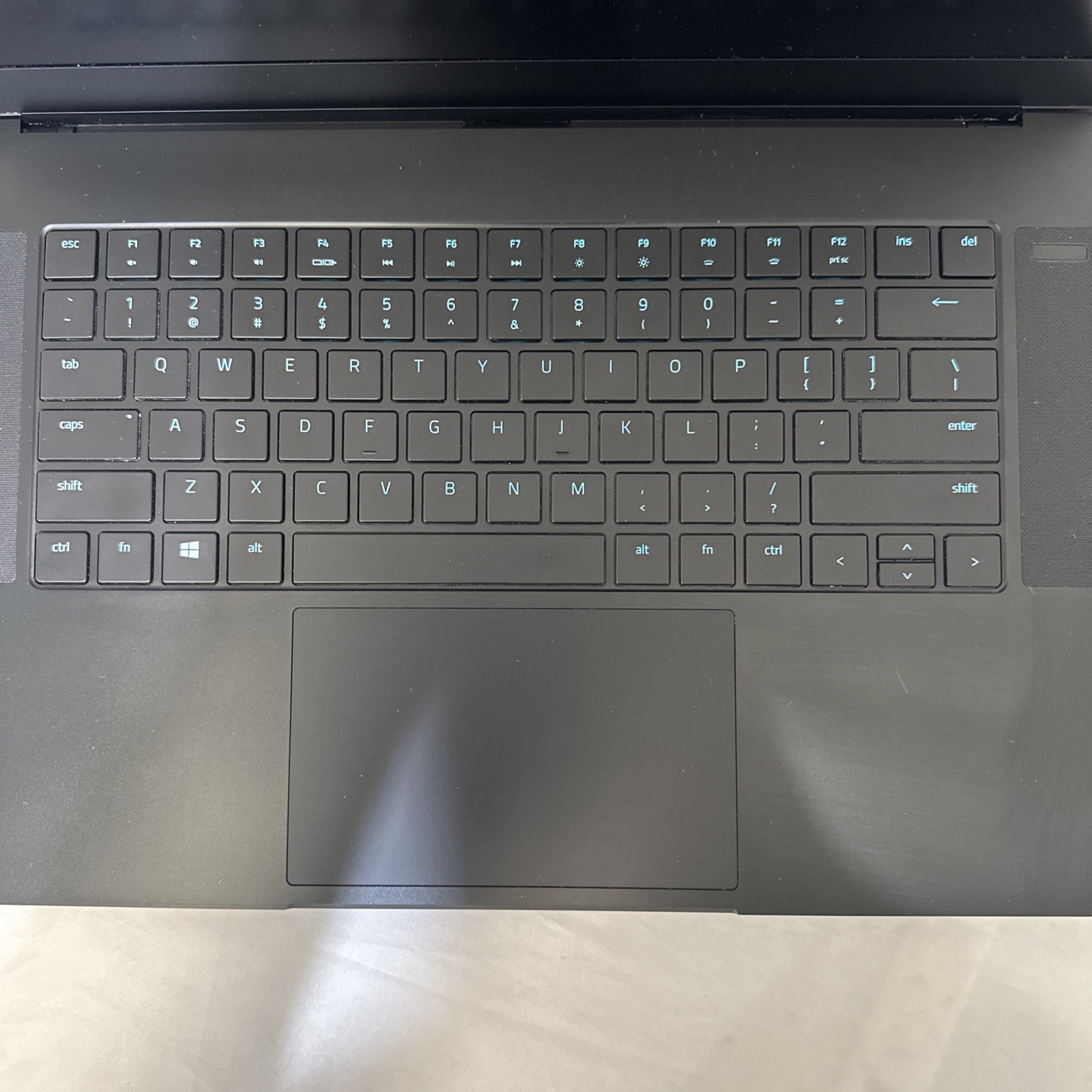 Razer Blade 15 Advanced Model – QHD 165Hz – GeForce 8GB RTX 3070 -RZ09-0409BEC3