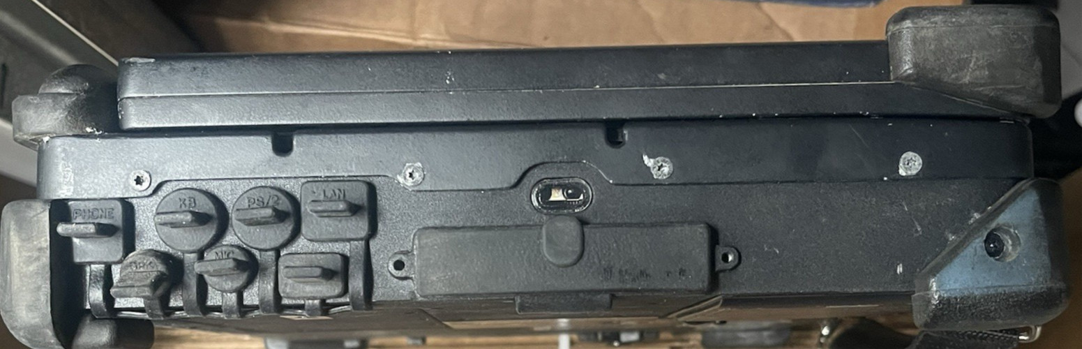 Oceaneering Amrel RT686EX 15.1 Note Book Computer