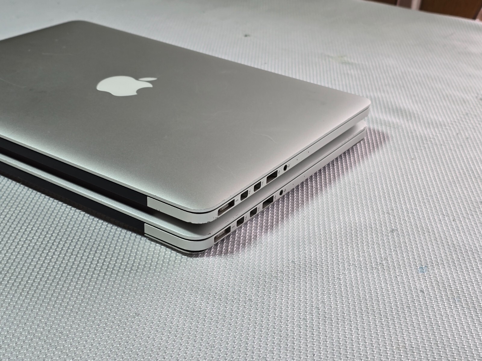LOT OF 2- APPLE MACBOOK PRO A1502