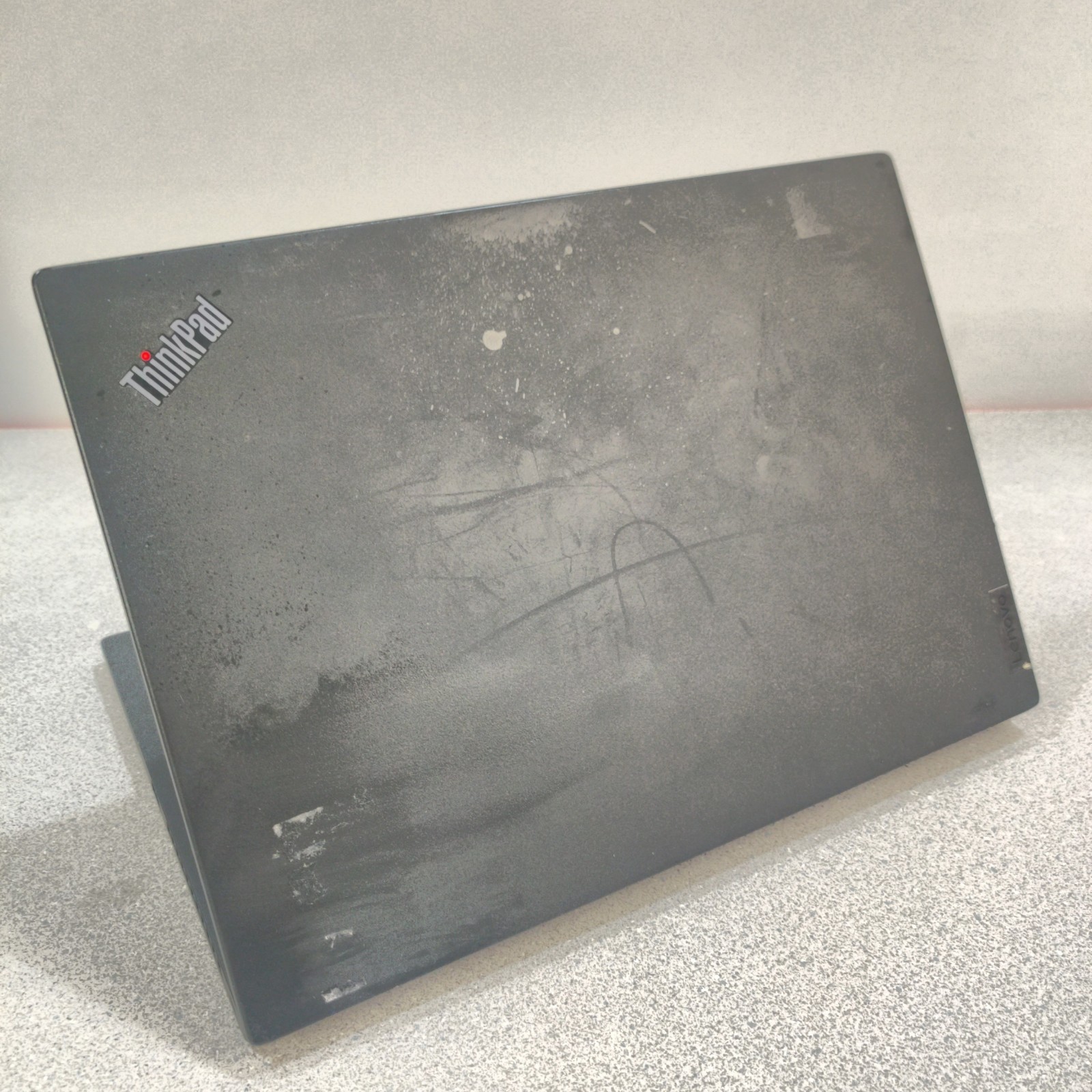 Lenovo ThinkPad X13 Gen 2 i7-1185G7 16GB NO SSD/OS/AC – CRACKED LCD FOR PARTS