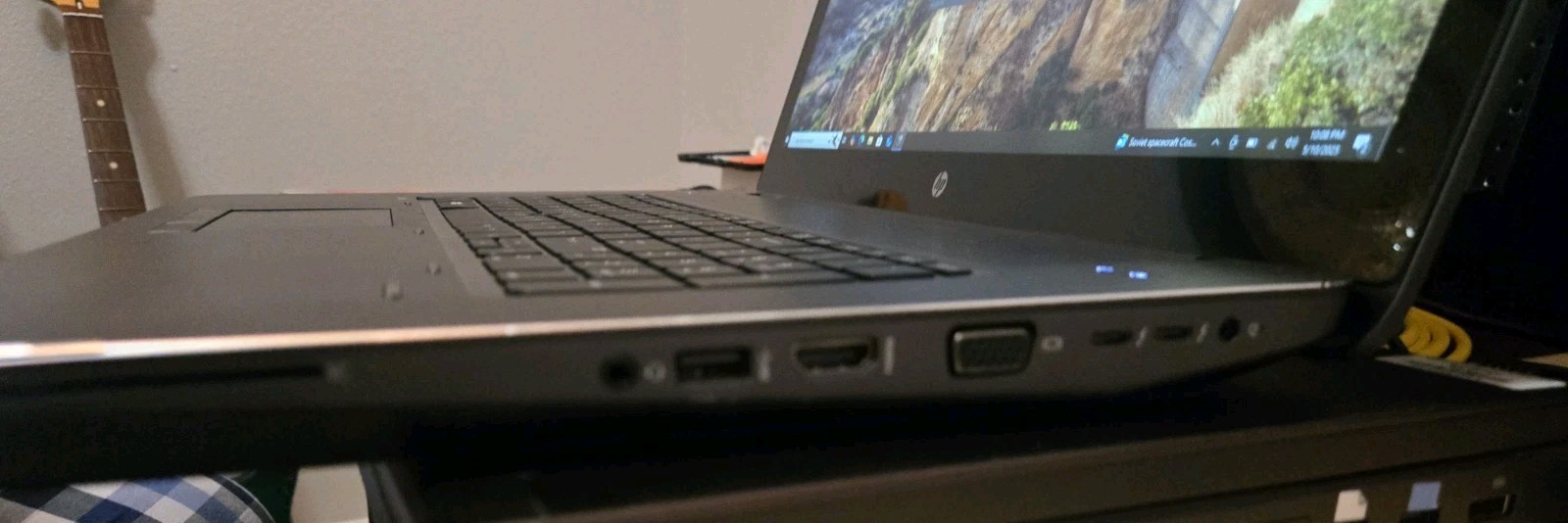 HP ZBook 17 G3 Mobile Workstation i7-6820HQ 16GB RAM 512GB SSD Win 10 Pro