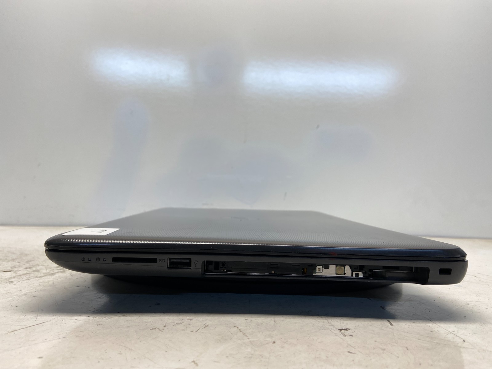 HP 250 G5 Intel i5-6200U 2.3GHz 8 GB NO HDD – BIOS LOCKED