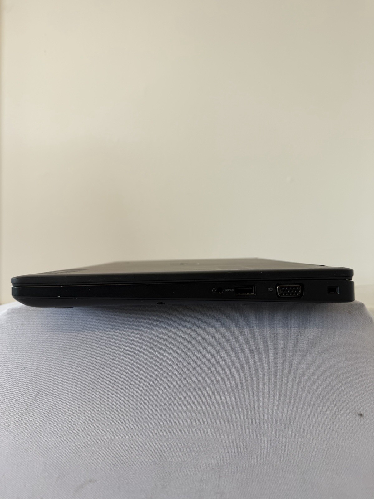 Dell Latitude 5480 Laptop – Good Screen – Intel i5-6300U – RAM 16 GB – Read Des