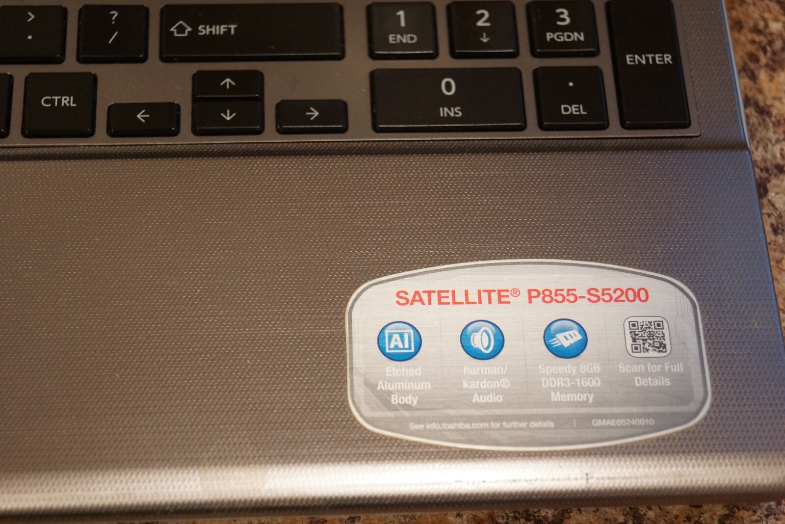 Toshiba P855-S5200 i7 Charges Battery,Will Not Turn On.Parts Repair.READ