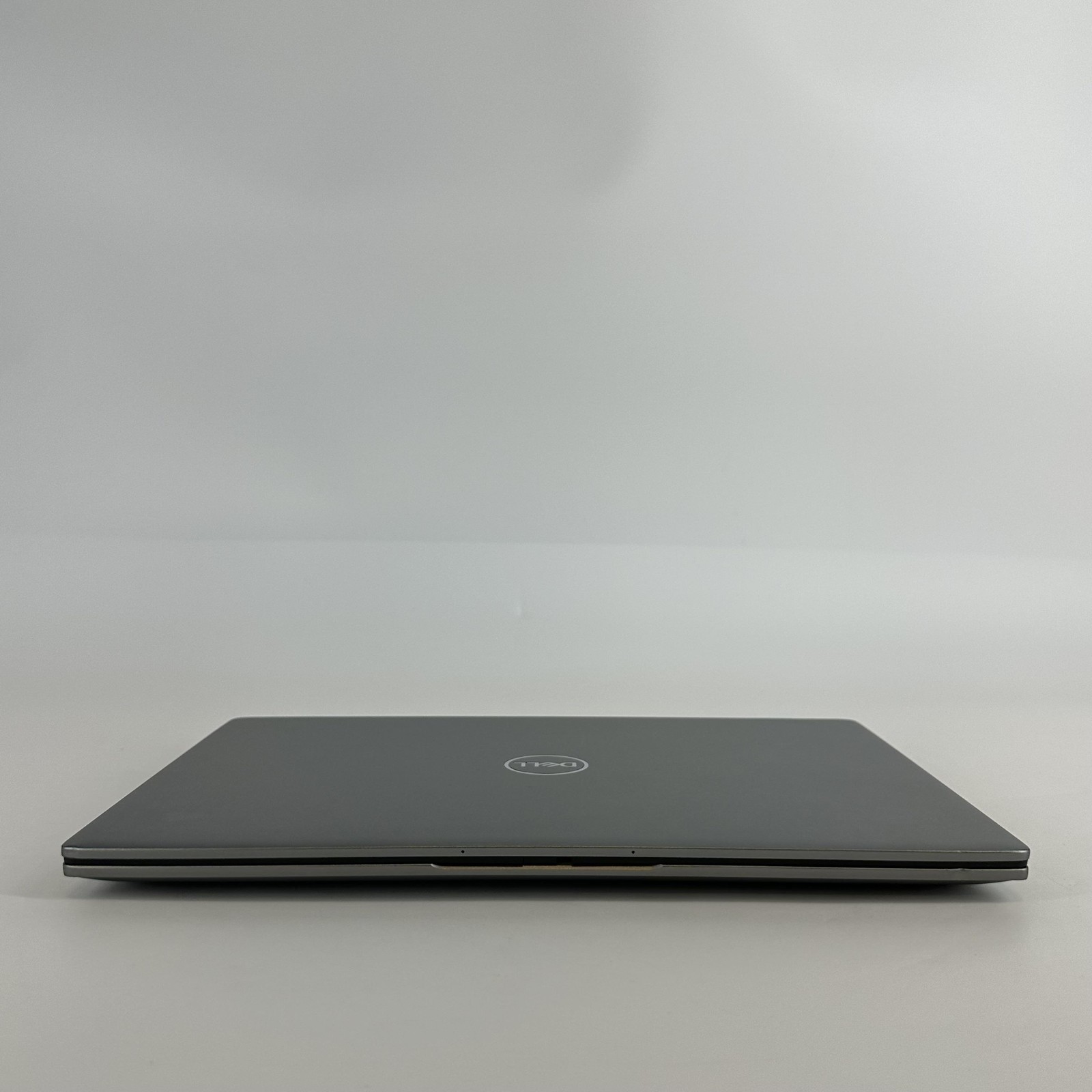 Dell Latitude 7440 14 Gray QHD+ TOUCH 1.9GHz i7-1370P 32GB 256GB SSD GOOD – BENT