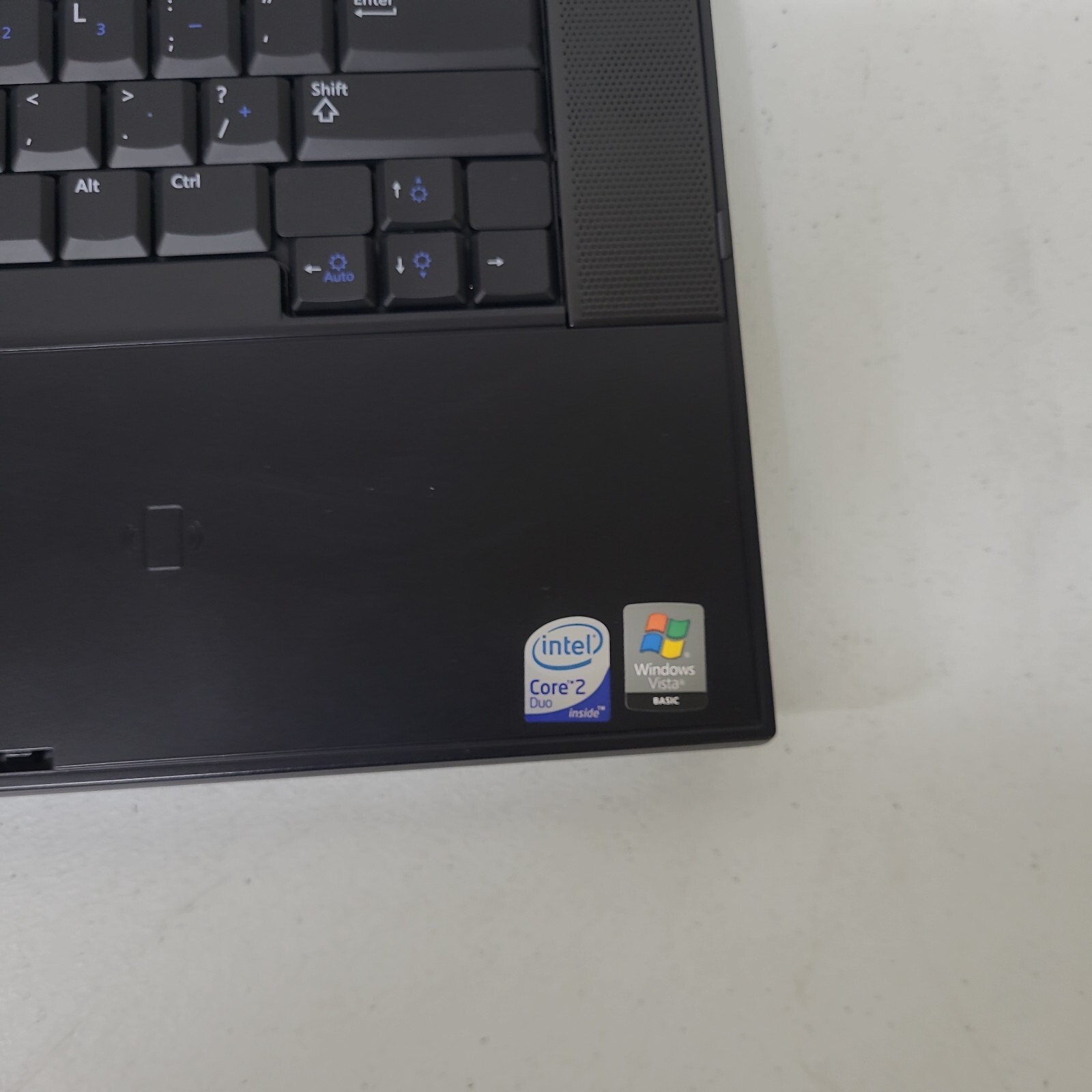 Dell Latitude E6500 Laptop P8400 2.26GHz 160GB HDD NO OS AS IS READ 15.3″ Wi-Fi