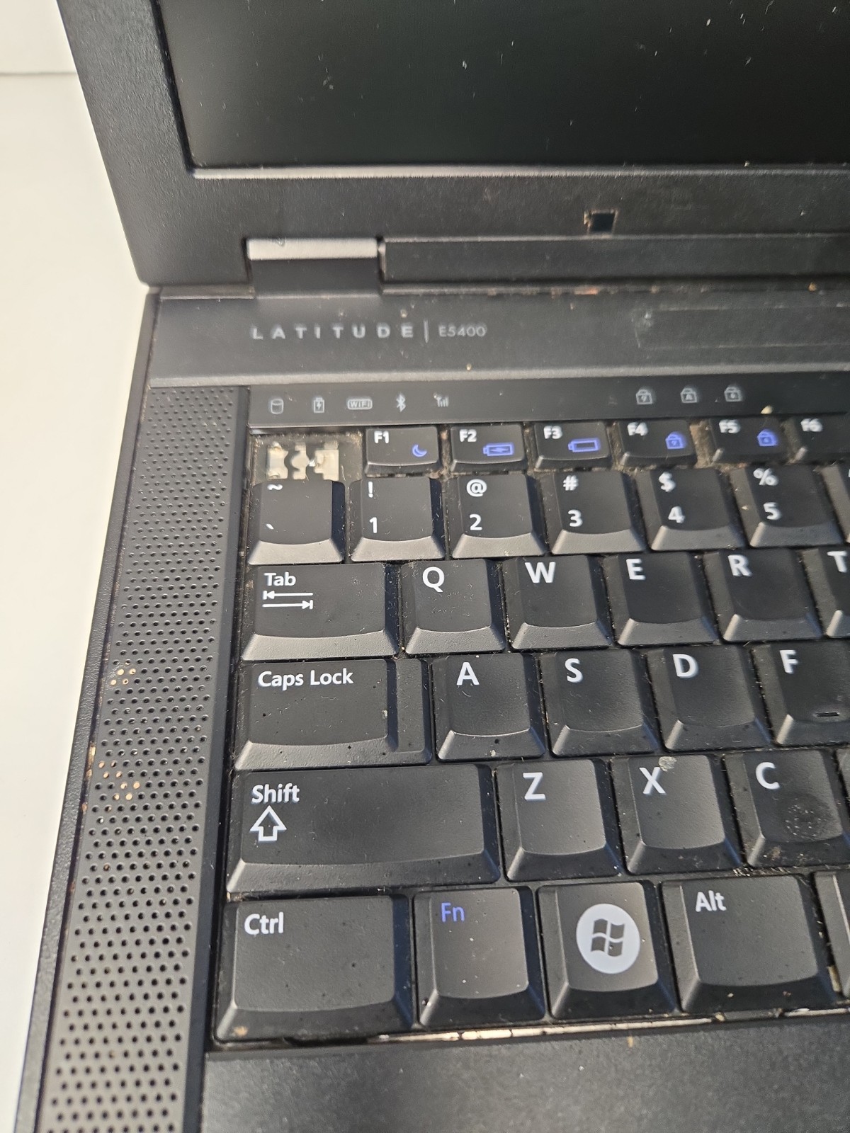 Dell Latitude E5400 Lot of 3 Laptops Power On No Bootable Device Parts