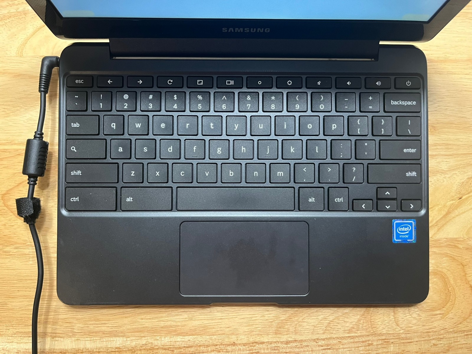 Samsung Chromebook 3 XE500C13-K01US 2 GB RAM 16GB SSD 11.6″ Laptop