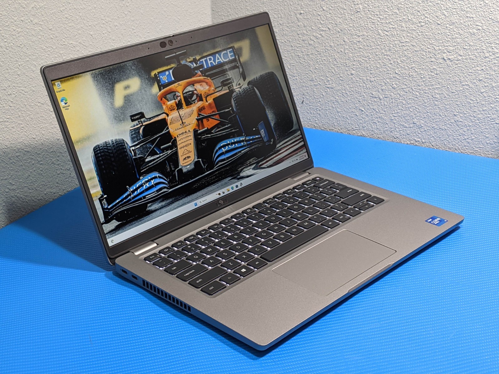 Dell Latitude 5420 14″ FHD Intel vPRO i7-1185G7 3GHz 8GB 512GB SSD W11P +Charger