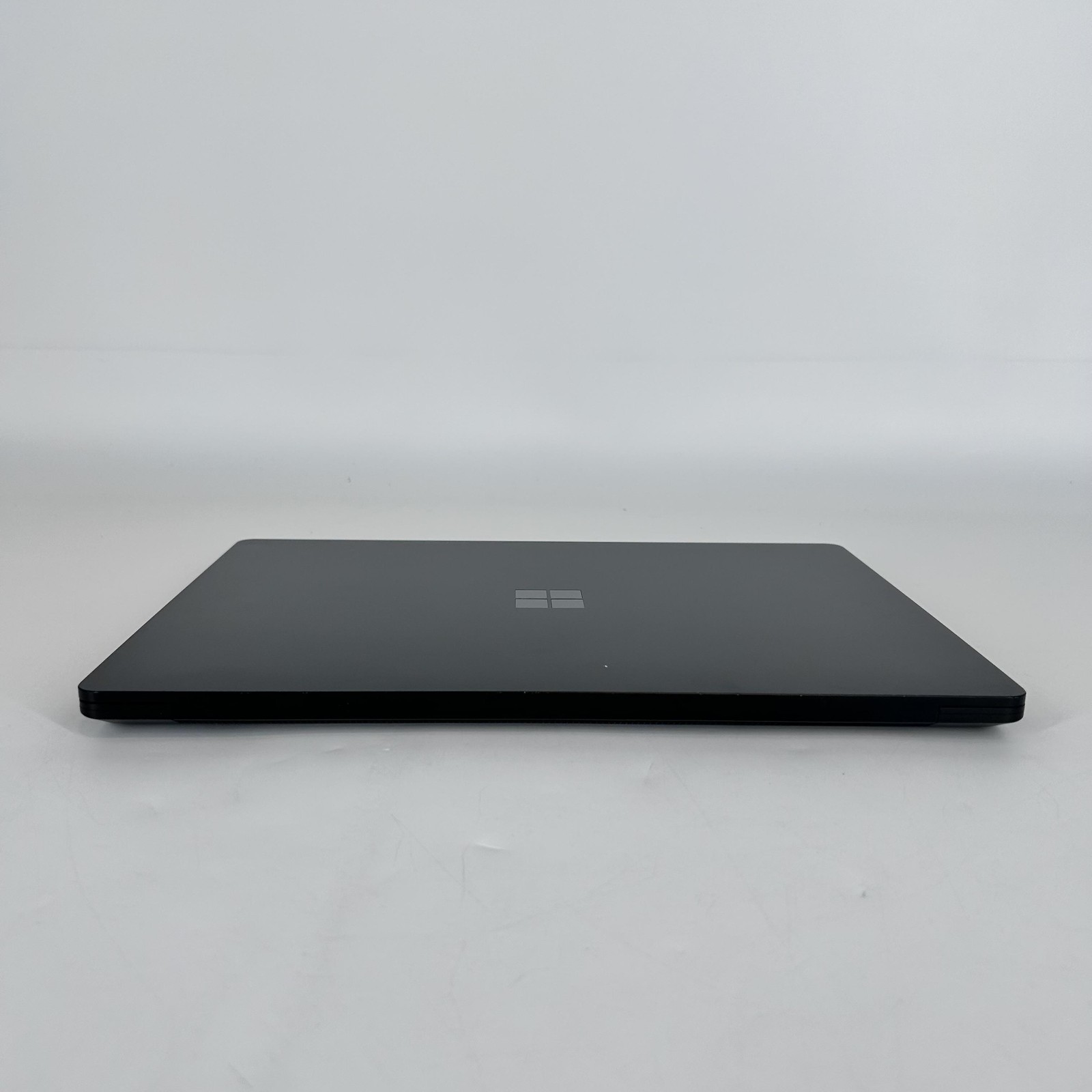 Microsoft Surface Laptop 5 13.5 2K TOUCH 2.5GHz i5-1235U 8GB 512GB SSD -GOOD