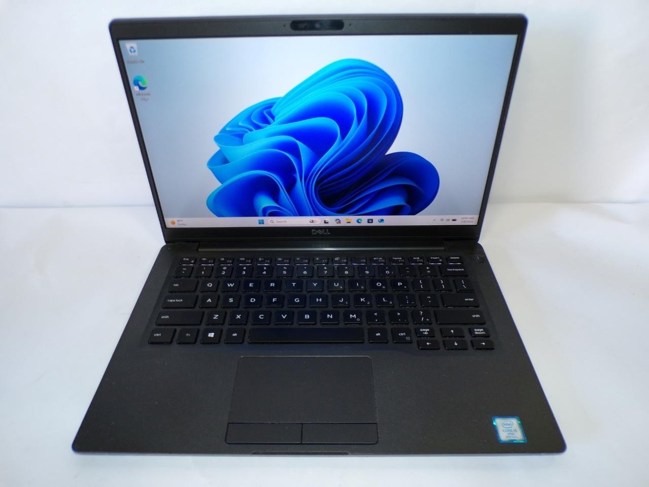 Dell Latitude 7400 14″ Core i5-8365U 1.60GHz 8GB 256GB SSD W11 Laptop (Z3145)