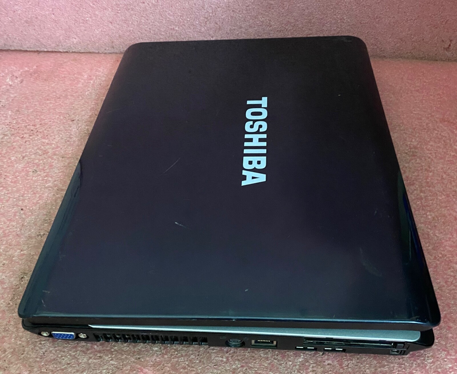 Toshiba Satellite A205 Laptop_Intel Pentium T2370 @ 1.73 GHz_2GB RAM_120GB HDD.