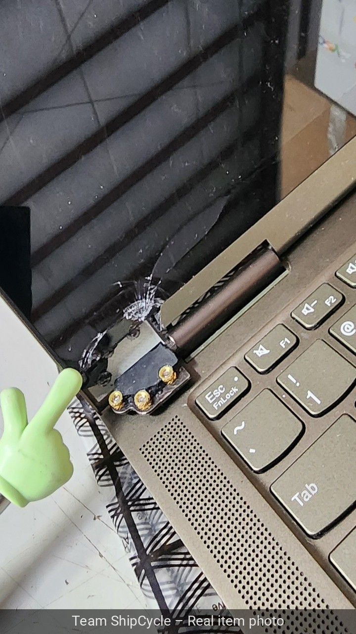 DEFECTIVE Lenovo Yoga 7i 14 Green FHD TOUCH i51135G7 12GB RAM 512GB SSD G3D