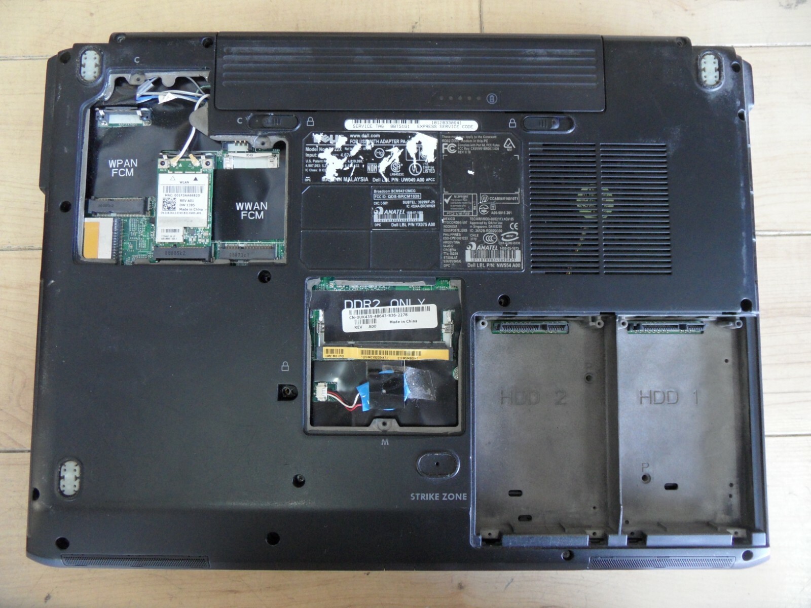 Dell Inspiron 1720 For Parts Posted Bios No Hard Drive Covers Missing *Read*