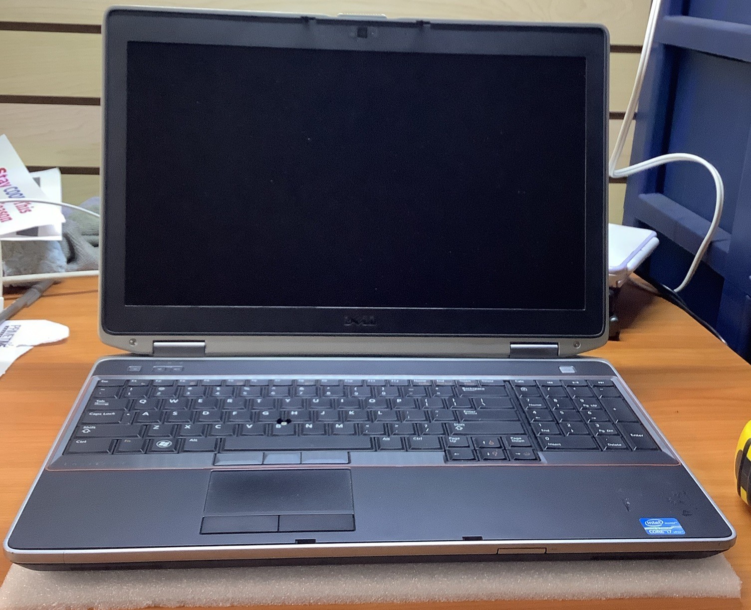 dell latitude laptop windows 10 pro Intel I7 128GB 6GB Ram