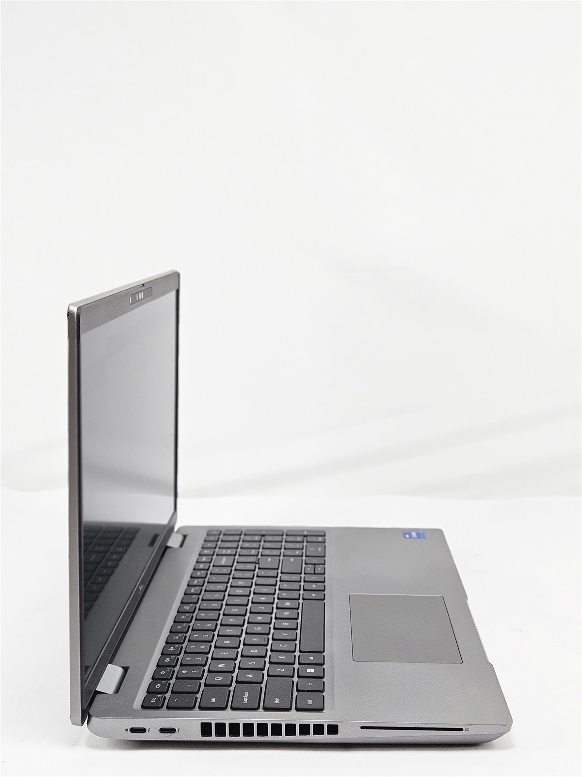Dell Precision 3571 Intel Core i7-12800H 16GB 512GB SSD 15.6″ NVIDIA T600 4GB