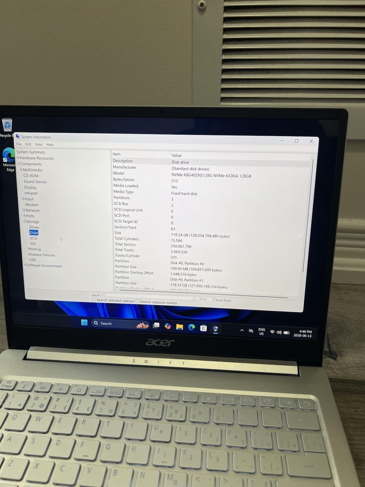Acer Swift SF313-53 13″ 2k QHD Display i5 11th Gen CPU 8GB RAM 120GB SSD Win 11H
