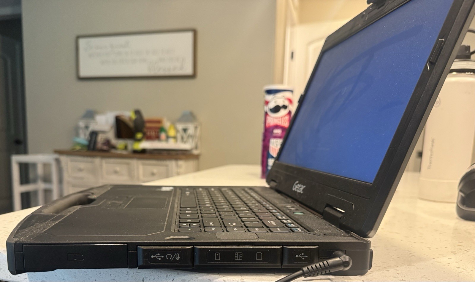 Getac Toughbook Rugged 14in i5 8GB 256GB SSD Windows Wi-Fi BT Webcam Black