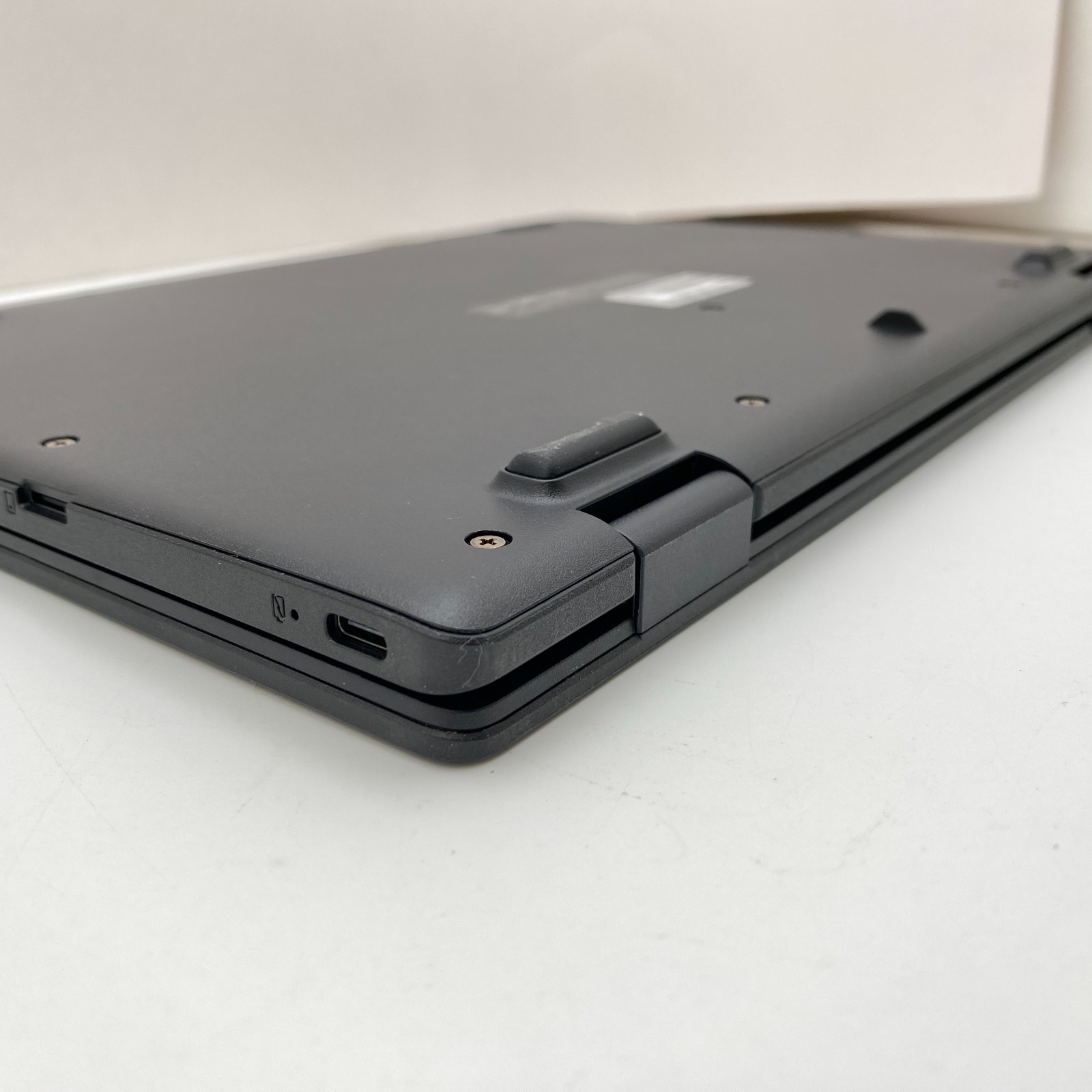 CTL Chromebook PX141E – 14″ 8GB RAM 64GB SSD – Black – Good Condition