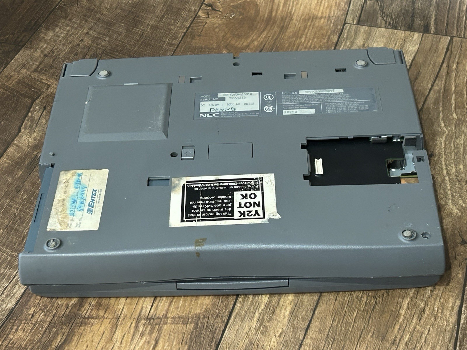 NEC Versa 2000D Laptop For Parts As Is PC-6010-41301W Untested Vintage