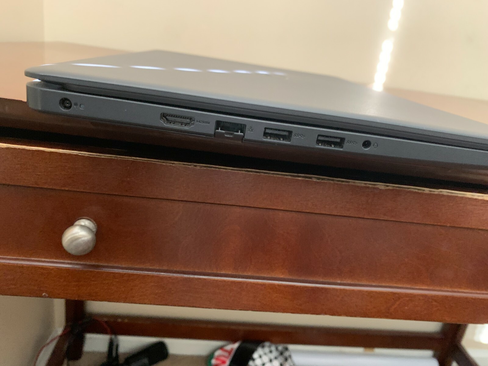 Dell Inspiron 15 3505 AMD Ryzen 5 3450U 8GB RAM 237GB SSD Radeon Vega