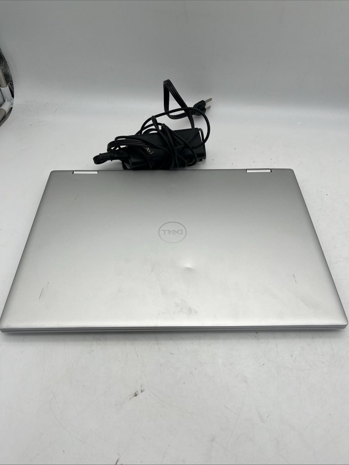 Dell Inspiron P128F 16″ i5-1335U 1.3GHz 8GB RAM 500GB HDD Intel HD Windows 11
