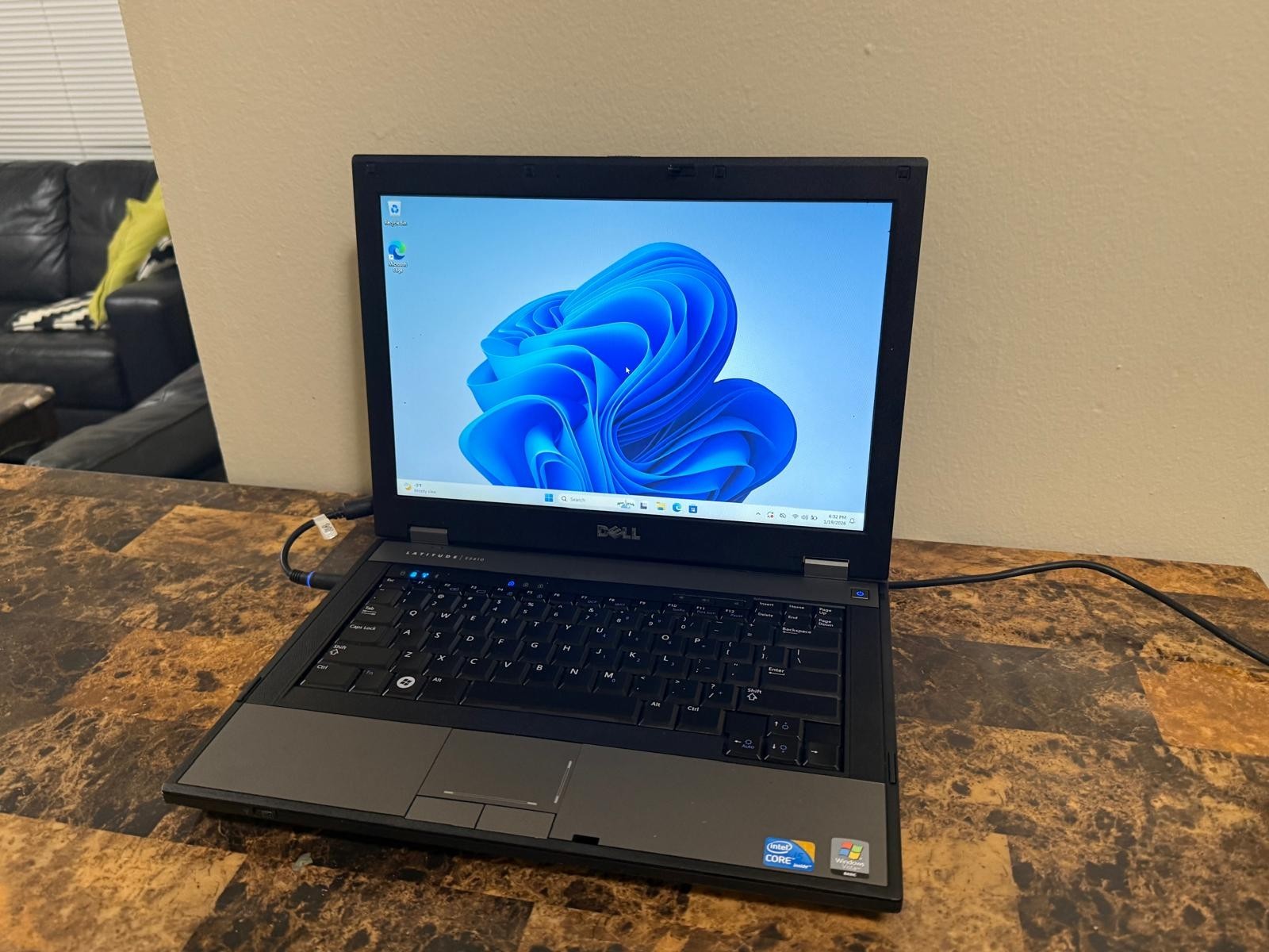 DELL LATITUDE E5410 LAPTOP 14″ i5 2.43GHz 128GB SSD 8GB WINDOWS 11 PRO