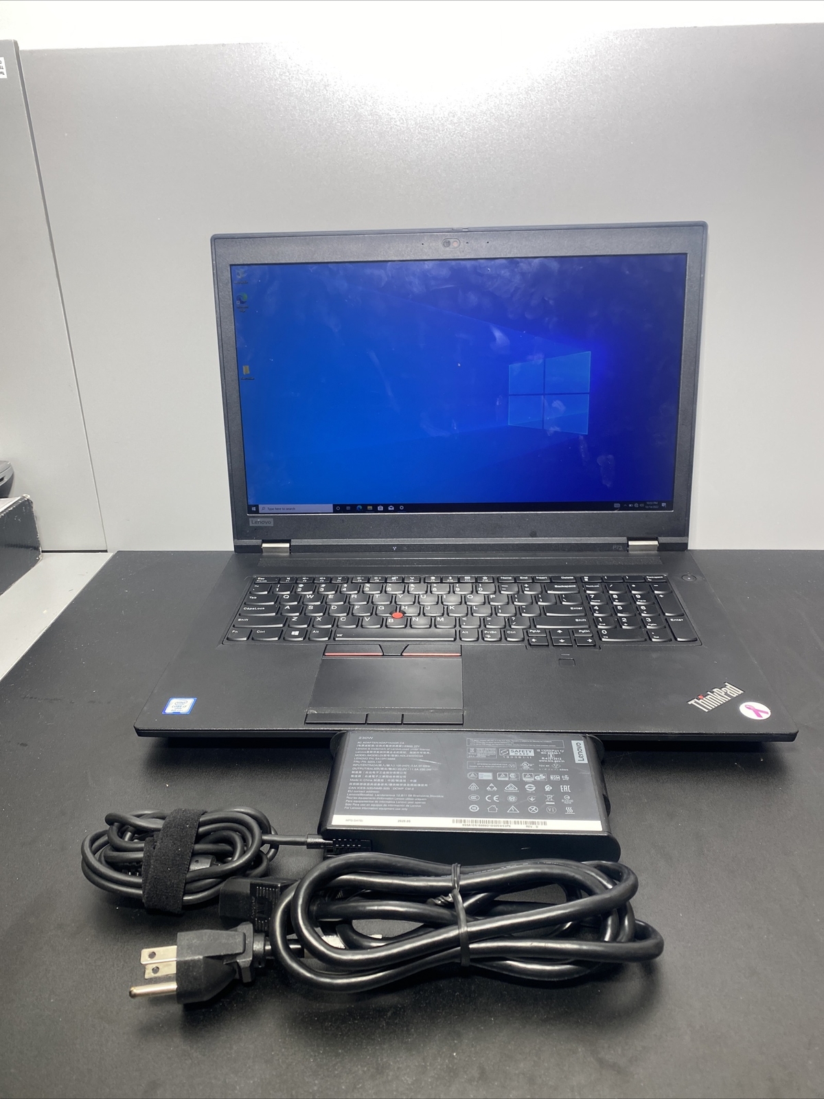 Lenovo ThinkPad P73 20QR000VUS 17.3″ 1920 x 1080 – Core i7 32GB RAM-512 GB SSD
