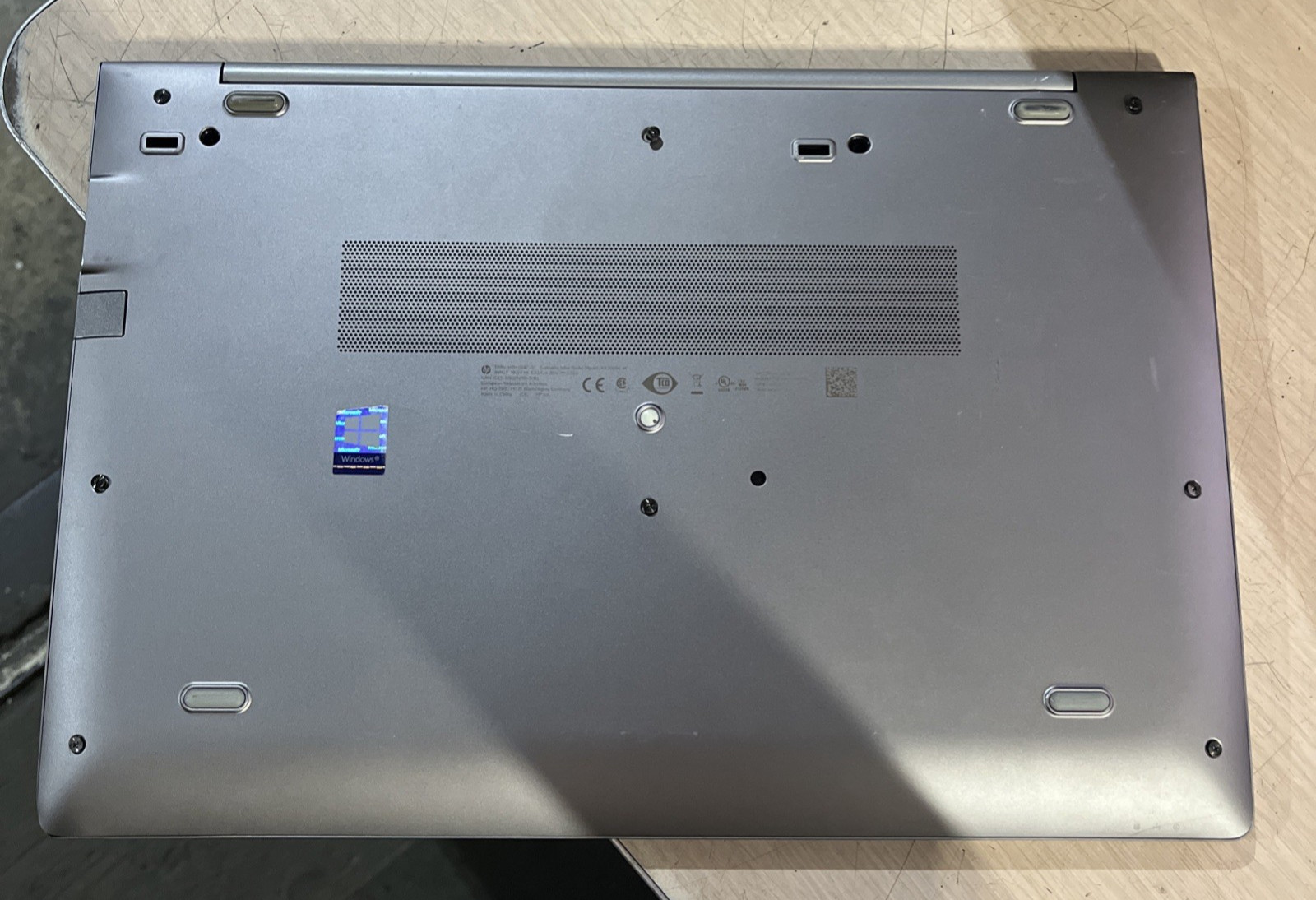 HP ZBOOK 15U G6 INTEL CORE I7-8565U 1.80GHZ 8GB RAM NO HD