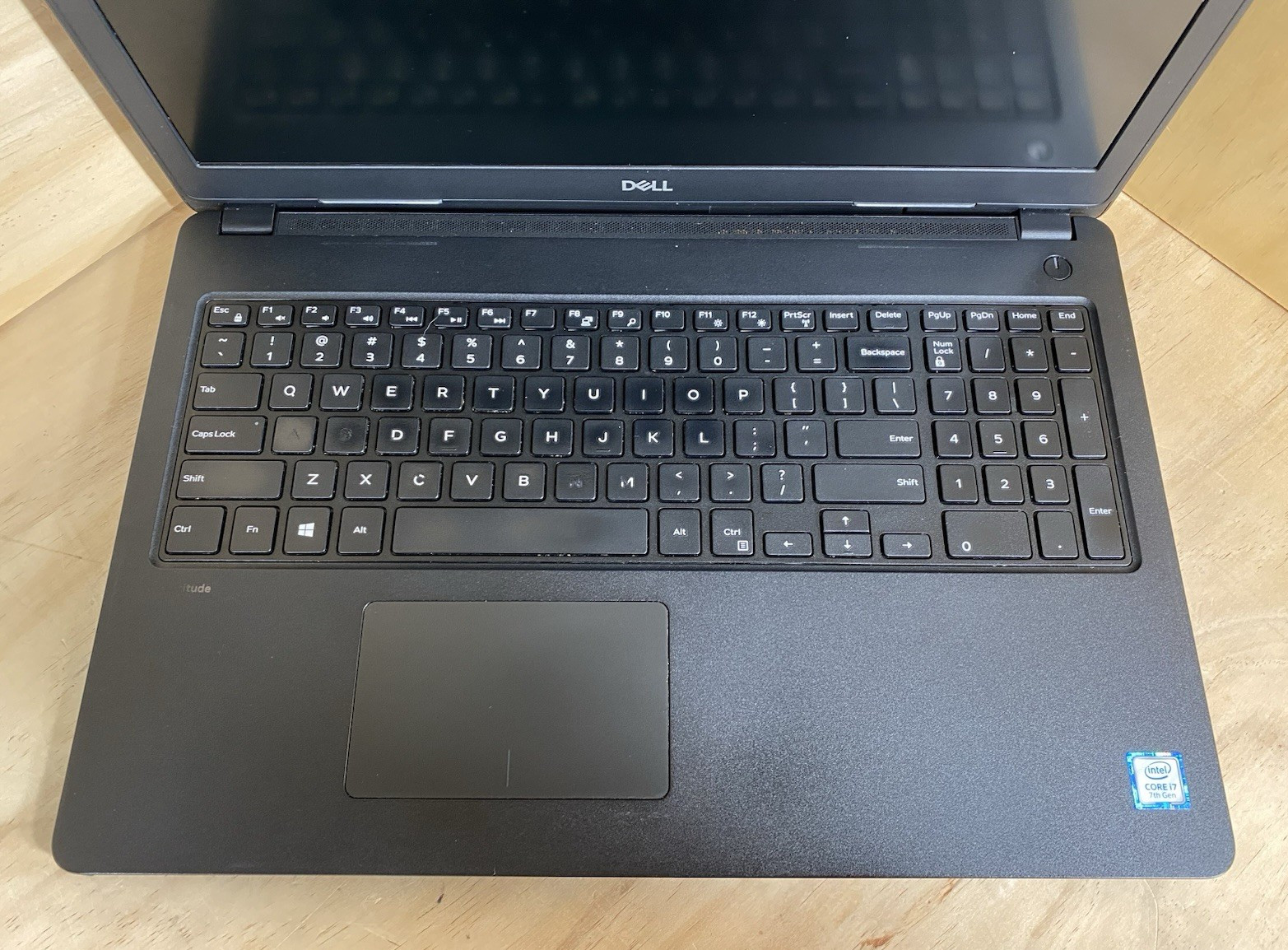 DELL LATITUDE 3580 i7-7500U@2.7GHz/4GB RAM/M|B not detect HDD/FOR PARTS