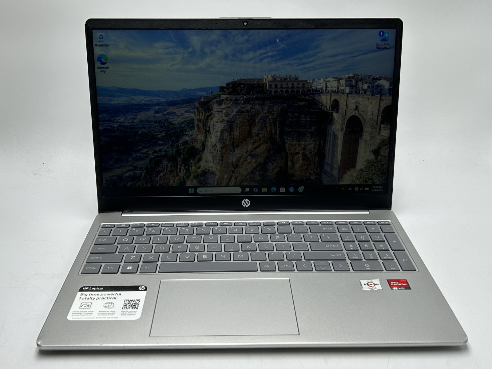 HP Laptop 15-FC0012NR|Athlon Silver 7120U|8GB RAM 256GB SSD|*READ* (L-2)
