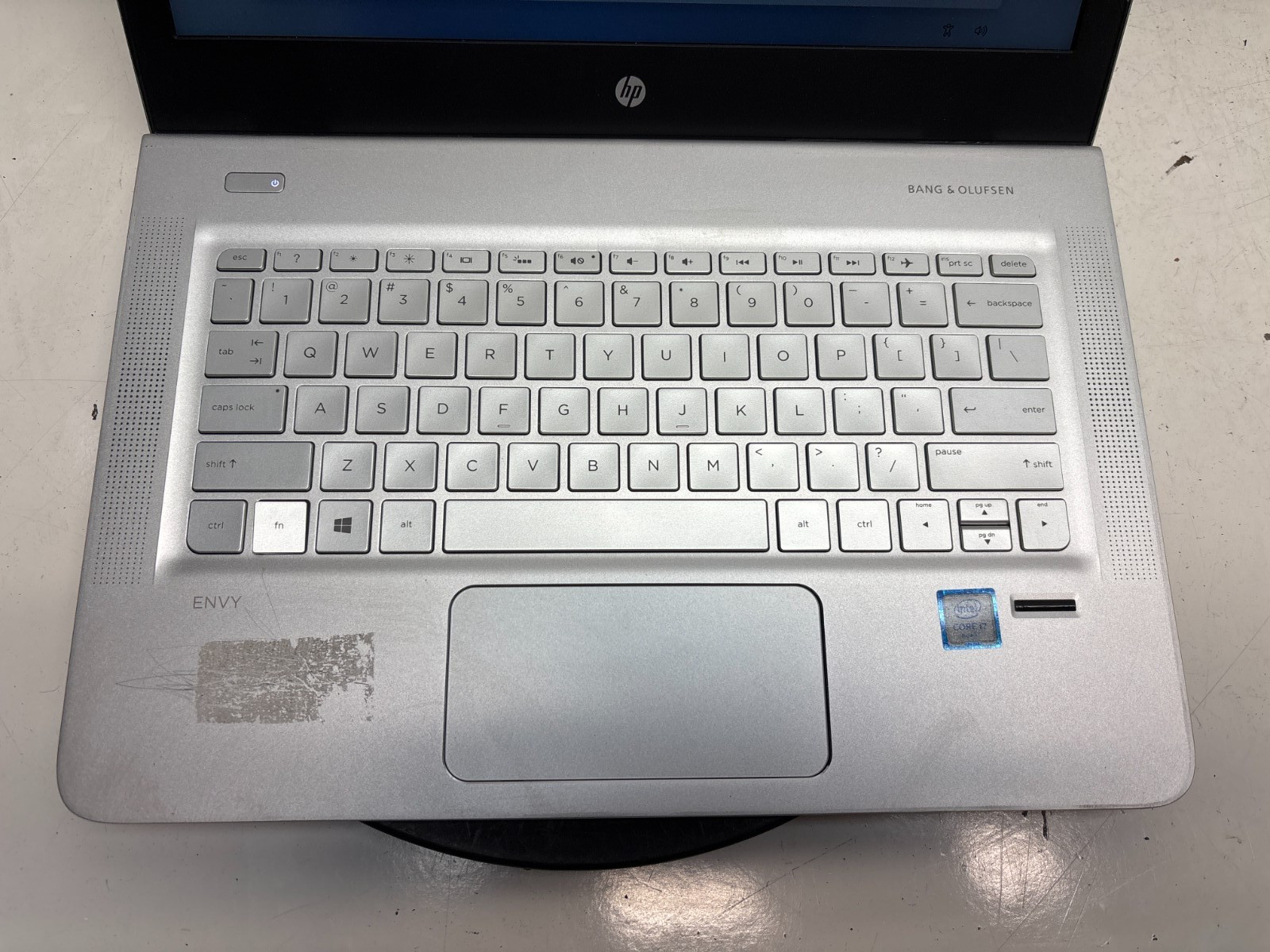 HP Envy 13-d023cl Intel Core i7-6500 2.50GHz 8GB 128GB HDD NO OS