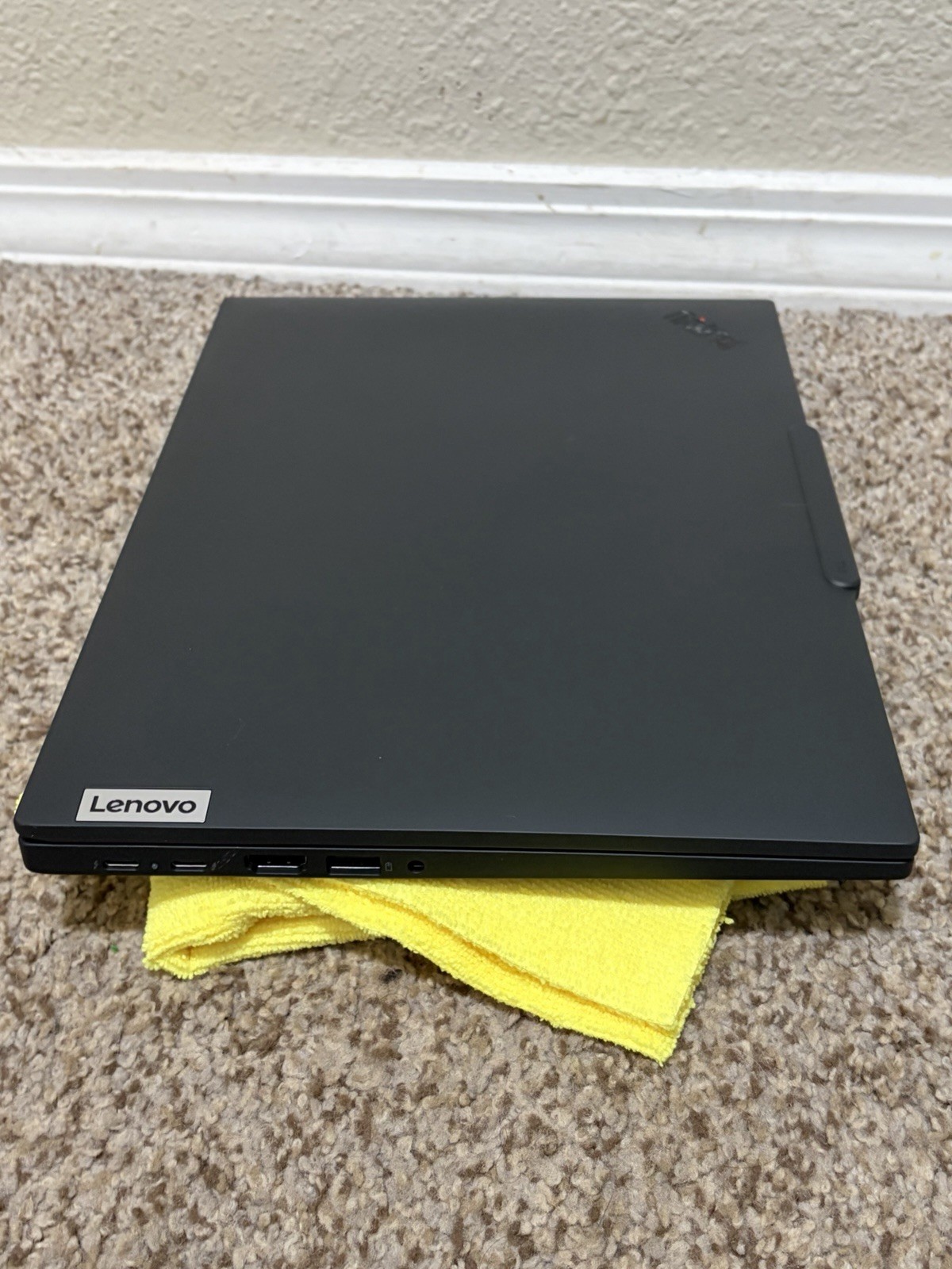 Lenovo ThinkPad T14 Gen 6 FHD+ 2.2 GHz Ultra 7 258V 32GB 1TB SSD Touchscreen
