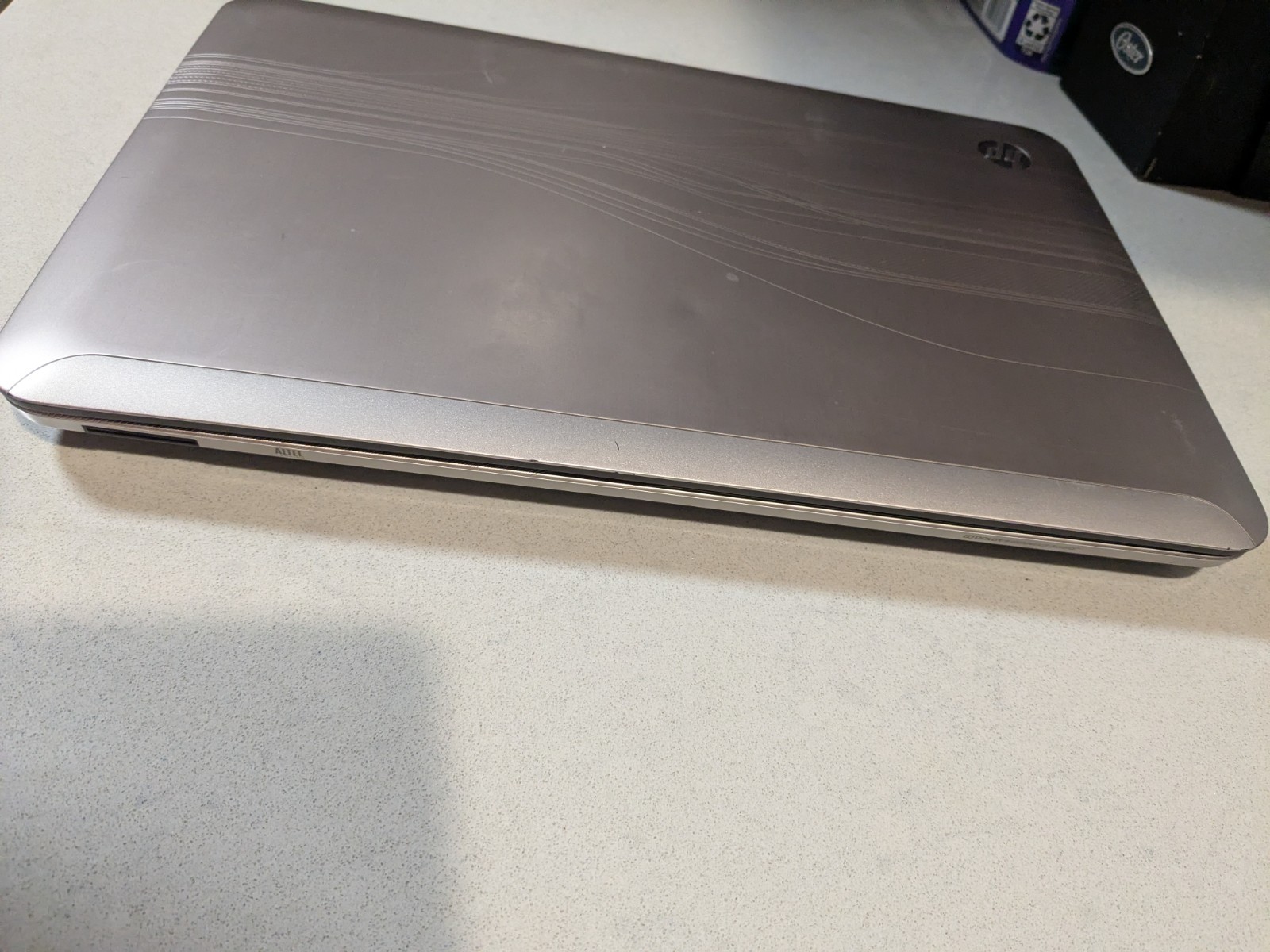 HP Pavilion dm4-1160us 14″ Core i5 2.40GHz 4GB Win 7 Webcam No HDD