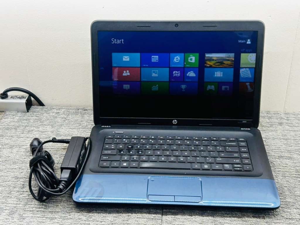 HP 2000-2d19WM 15.6″ Laptop AMD E-300 4GB 320GB Windows 8 Charger – 9734049
