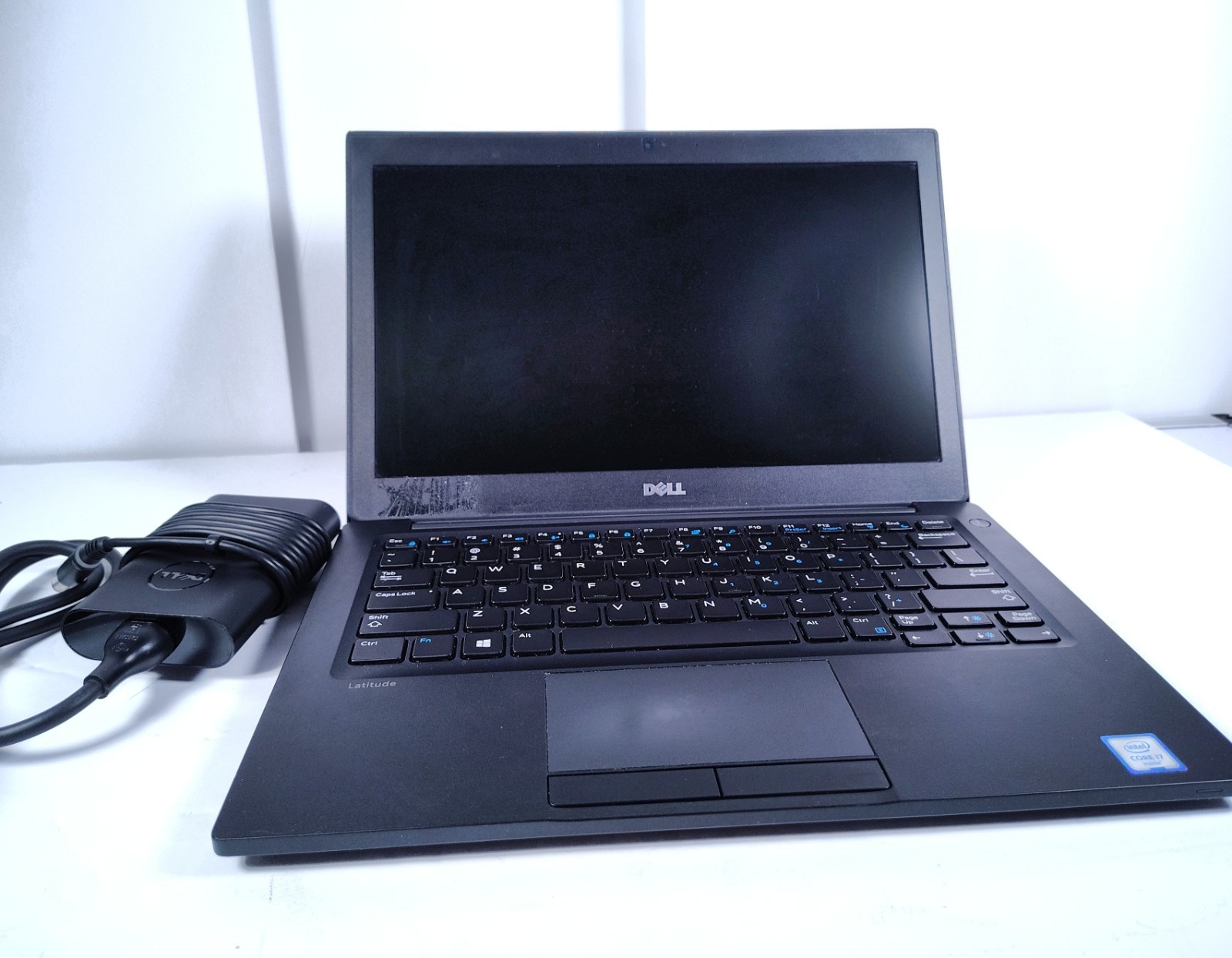 Dell Latitude 7280 Laptop 16GB RAM – Intel I7-6TH GEN w/Genuine Dell AC Adapter