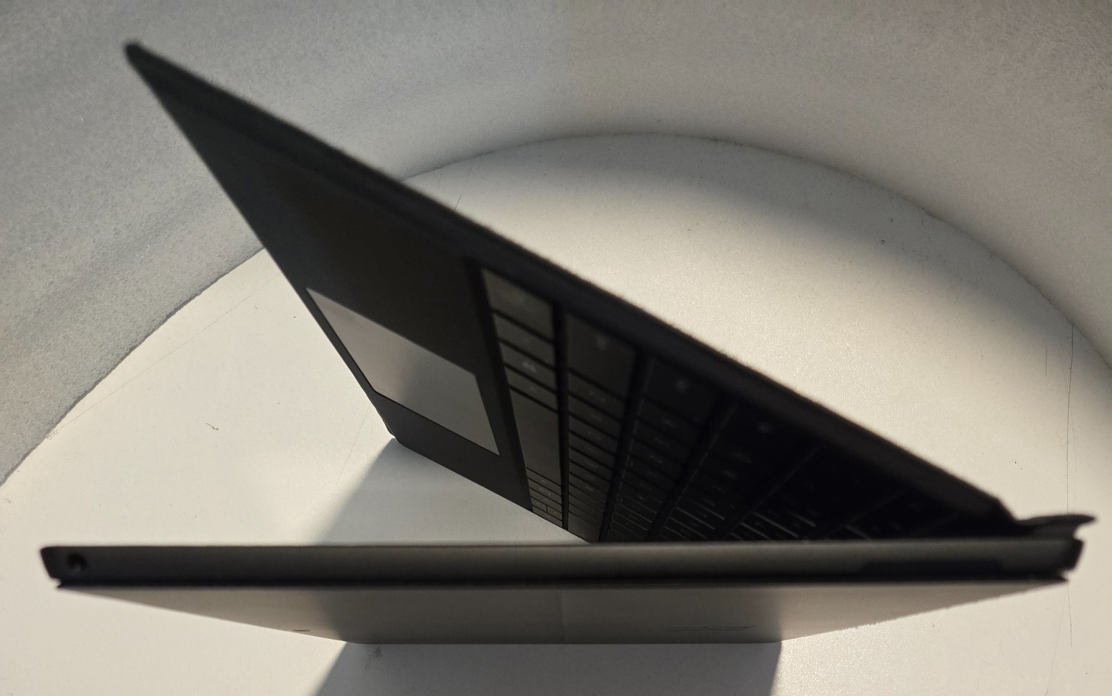 Microsoft Surface Pro 7 1866 12.3″ Core i5-1035G4 8GB ram 256GB SSD