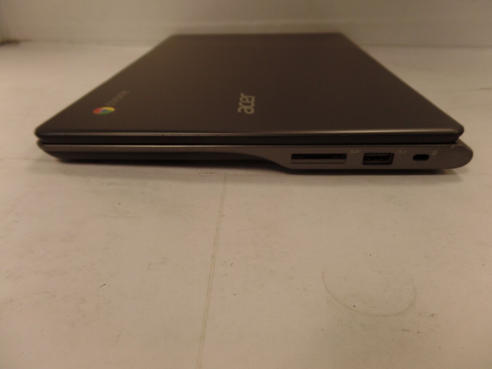 Acer Chromebook C720-2103 11.6″ Shell with screen MISSING MOTHERBOARD READ