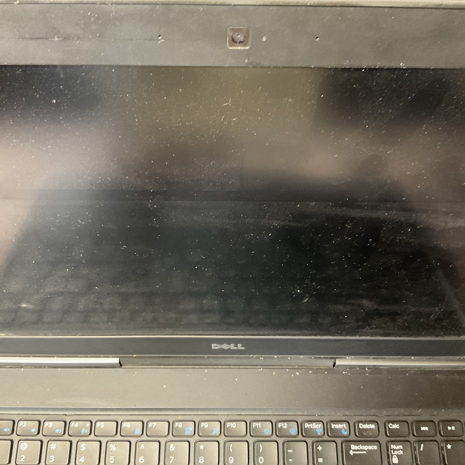 Dell Precision 7510 / i7 6th Gen / No Power / Parts Repair / O15
