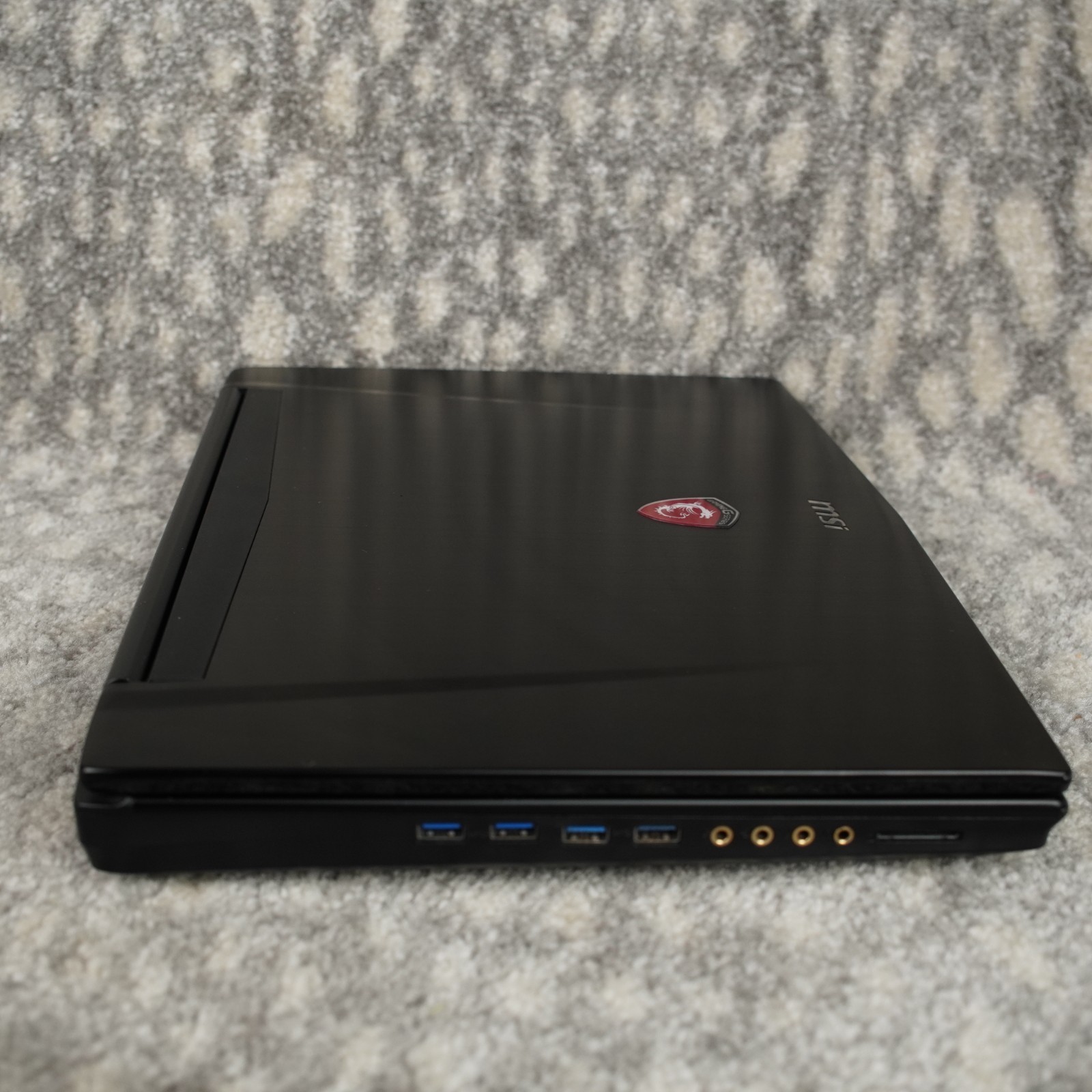MSI GT72VR 6RE 17.3″ Gaming Laptop i7-6700HQ 16GB 512GB NVMe +1TB GTX 1070 8GB