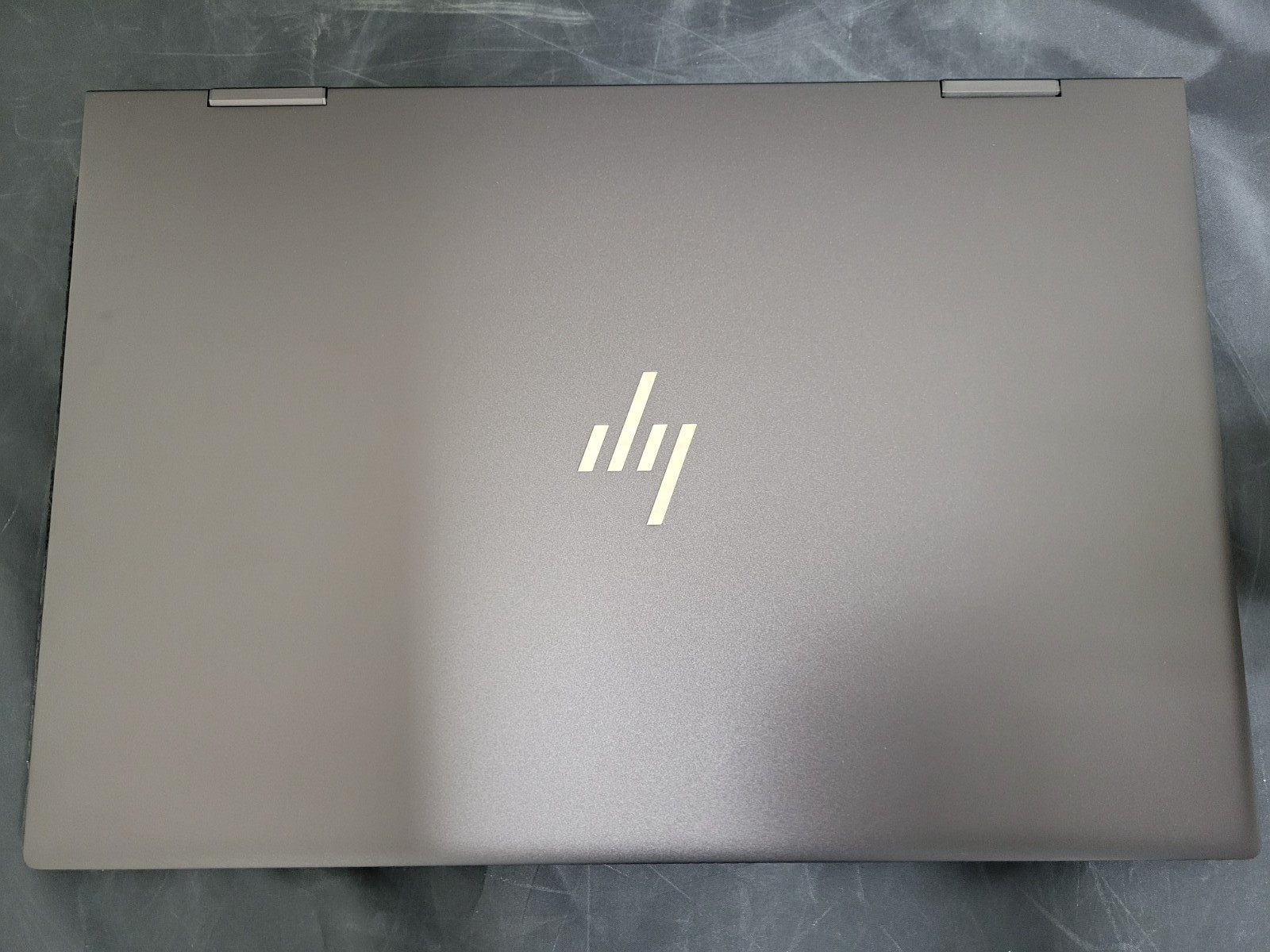 HP Envy x360 15-ds1010wm 15.6” AMD Ryzen 5 4500U 8/256 win 11 home